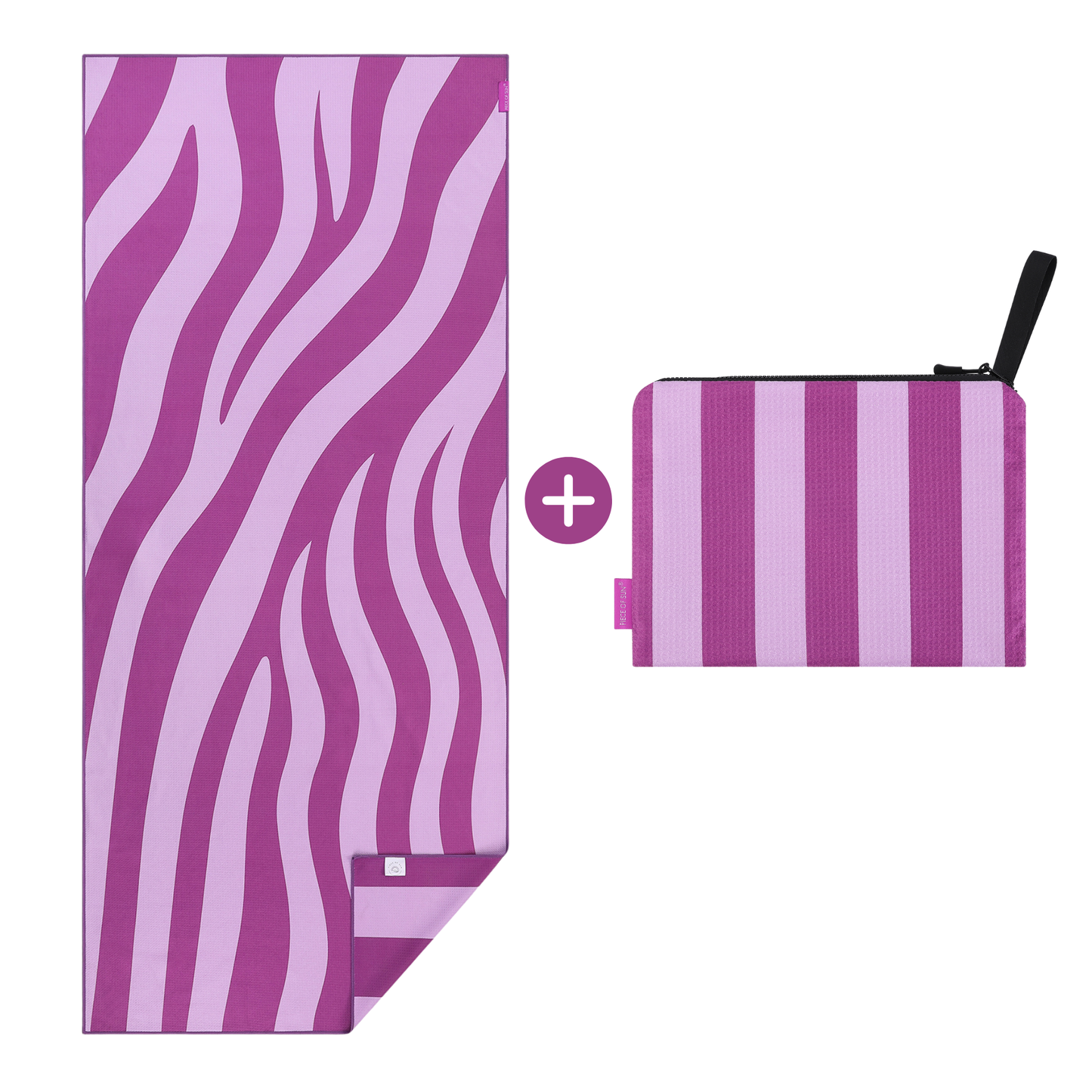 Bundel met paars-lila strandlaken van Piece of Sun met organisch zebrapatroon en een bijpassende gestreepte beachpocket, lichtgewicht, compact opvouwbaar en gemaakt van microvezel met 85% gerecycled materiaal.