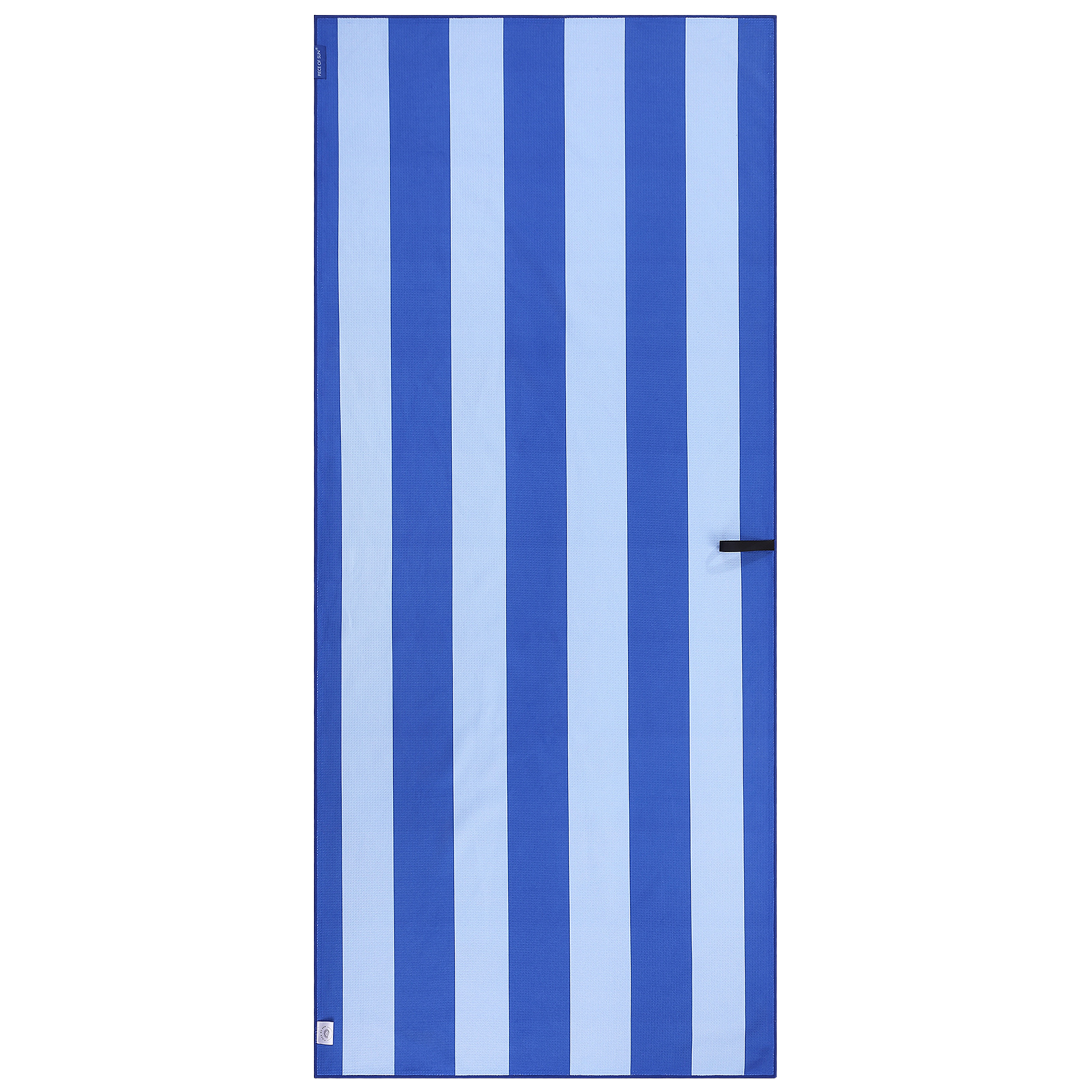 Piece of Sun beach towel met brede blauw en lichtblauwe strepen – duurzaam, sneldrogend en zandvrij strandlaken van microvezel met wafelstructuur.
