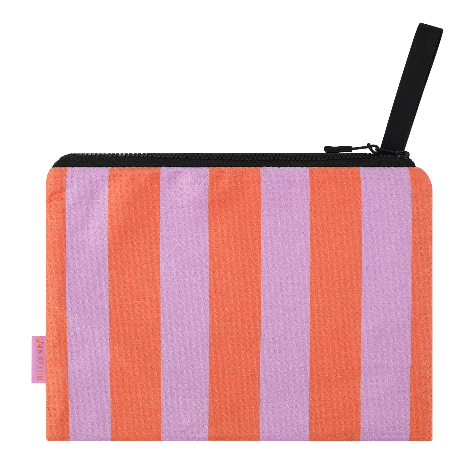 Vrolijke lila-oranje gestreepte pouch van Piece of Sun®. Gemaakt van microvezel met wafelstructuur (85% gerecycled), lichtgewicht en sneldrogend – perfect voor strand of vakantie.